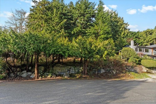 478 Craigmohr Drive, West Vancouver, BC 