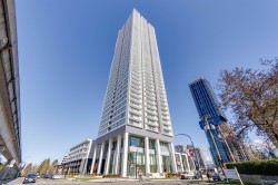 2806-6087 Wilson Avenue Burnaby, BC V5H 0M1