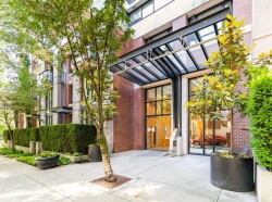 502-977 Mainland Street  Vancouver, BC V6B 1T2