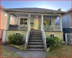 5441 Dundee Street  Vancouver, BC V5R 3T8