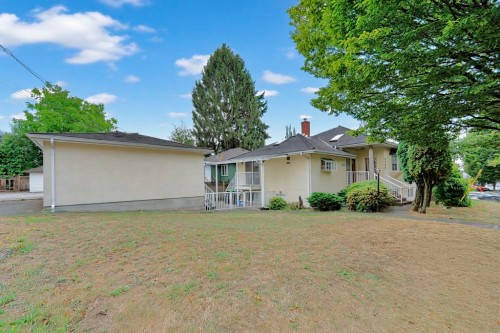 8080 Columbia Street, Vancouver, BC - Outdoor