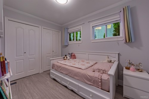21 Malta Place, Vancouver, BC - Indoor Photo Showing Bedroom