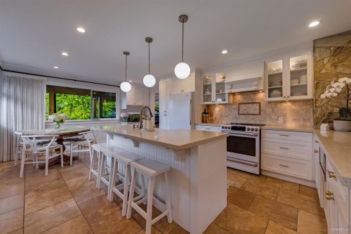 21 Malta Place, Vancouver, BC - Indoor Photo Showing Other Room