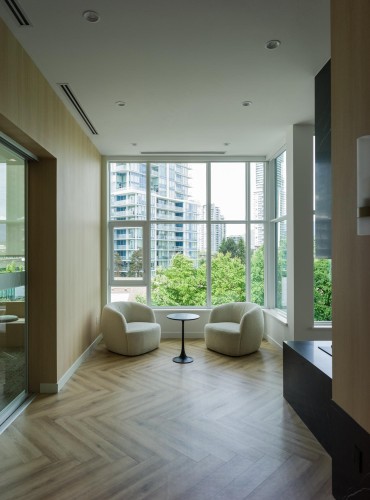 2102-699 Whiting Way, Coquitlam, BC - Indoor