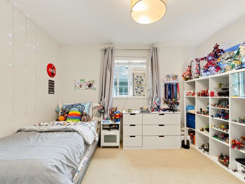 431 23Rd Avenue E, Vancouver, BC - Indoor Photo Showing Bedroom