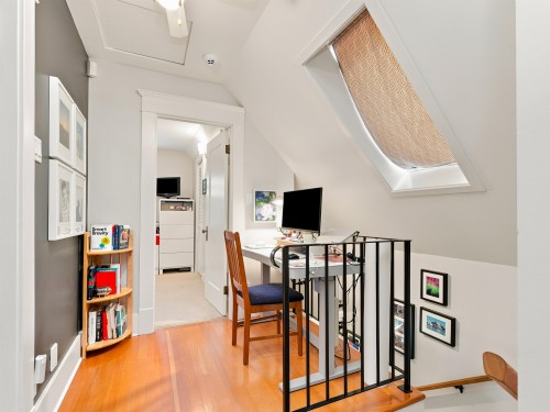 431 23Rd Avenue E, Vancouver, BC - Indoor Photo Showing Other Room