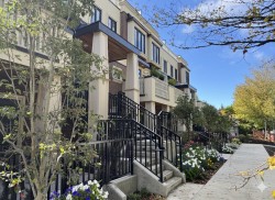 103-918 32nd Avenue W Vancouver, BC V5Z 2K2