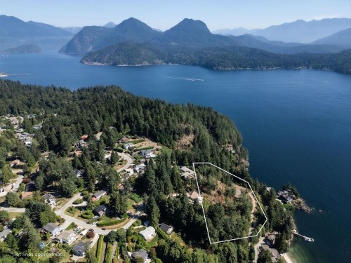 1573 Smith Road, Gibsons, BC 