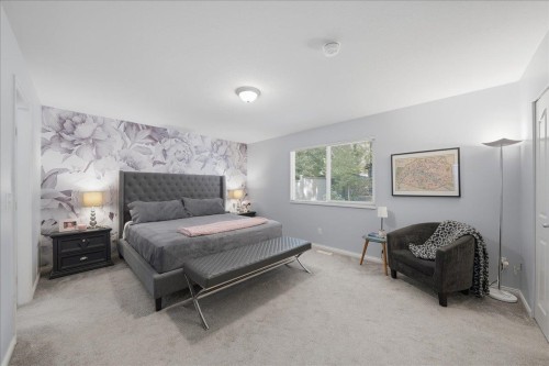 23659 Rock Ridge Drive, Maple Ridge, BC - Indoor Photo Showing Bedroom