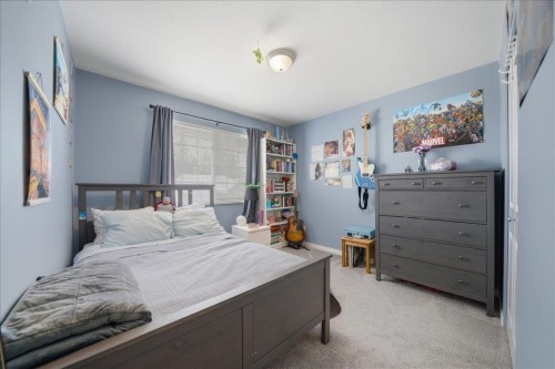 23659 Rock Ridge Drive, Maple Ridge, BC - Indoor Photo Showing Bedroom
