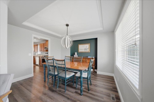 23659 Rock Ridge Drive, Maple Ridge, BC - Indoor Photo Showing Dining Room
