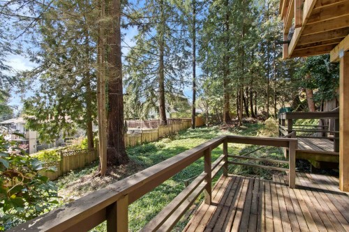 615 Kings Road E, North Vancouver, BC - Outdoor