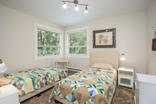 5439 Indian River Drive, North Vancouver, BC - Indoor Photo Showing Bedroom