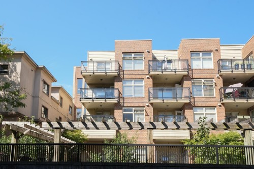 403-2408 Broadway E, Vancouver, BC - Outdoor With Balcony