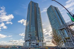 703-660 Quayside Drive New Westminster, BC V3M 0P1