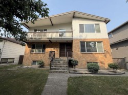 5885 Lincoln Street  Vancouver, BC V5R 4P8