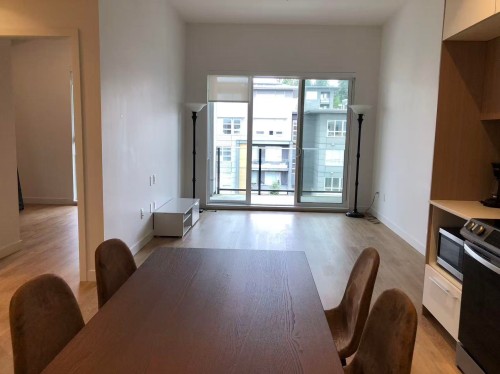 601-9888 University Crescent, Burnaby, BC - Indoor