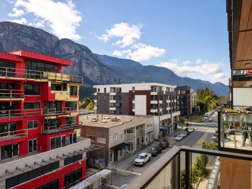 512-38033 Second Avenue, Squamish, BC - Outdoor With Balcony