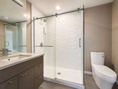 512-38033 Second Avenue, Squamish, BC - Indoor Photo Showing Bathroom