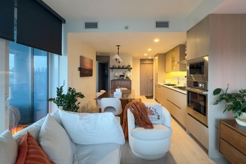 1702-4890 Lougheed Highway, Burnaby, BC - Indoor