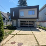 1076 Park Drive  Vancouver, BC V6P 2J5