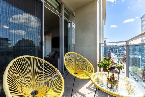 1609-111 1St Avenue E, Vancouver, BC - Outdoor With Balcony With Exterior