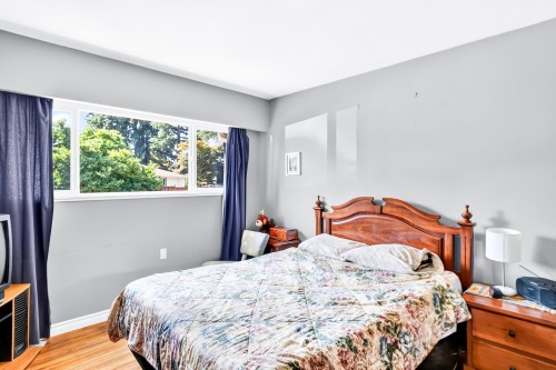 21437 122 Avenue, Maple Ridge, BC 