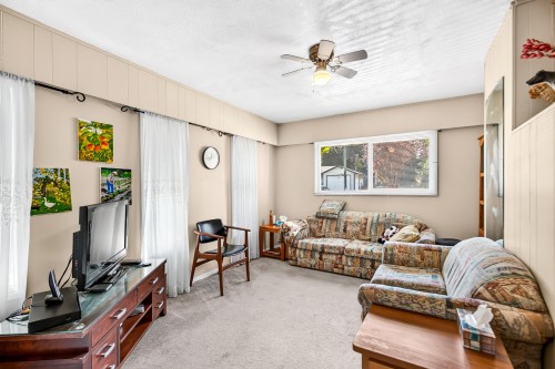 21437 122 Avenue, Maple Ridge, BC 