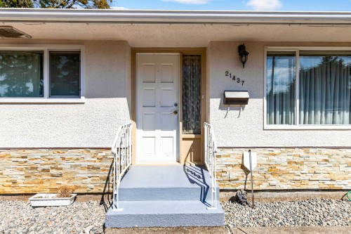 21437 122 Avenue, Maple Ridge, BC 