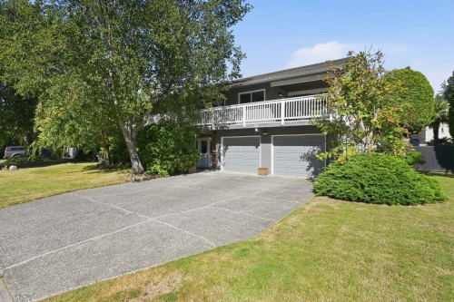 210 Murphy Drive W, Delta, BC - Outdoor With Balcony
