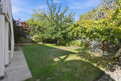 210 Murphy Drive W, Delta, BC - Outdoor