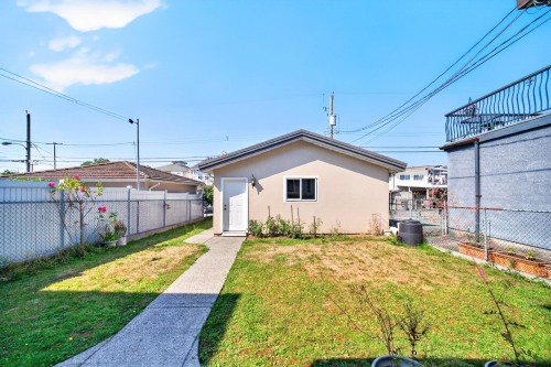 3423 24Th Avenue E, Vancouver, BC - Outdoor
