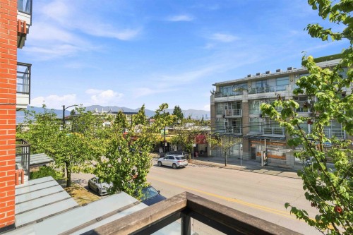 202-3611 18th Avenue W Vancouver, BC V6S 1B3