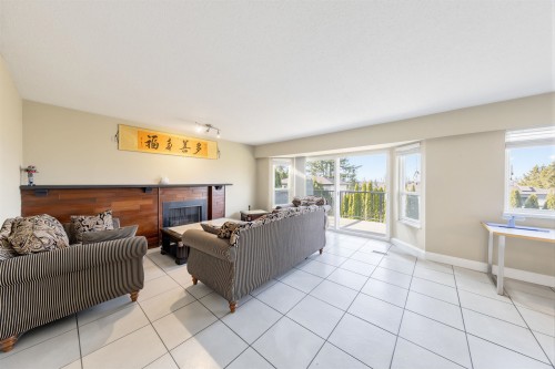 7763 Hazelmere Street, Burnaby, BC - Indoor Photo Showing Other Room With Fireplace