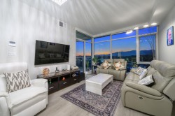 1207-1788 Gilmore Avenue Burnaby, BC V5C 0L5
