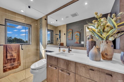 3308 Deering Island Place, Vancouver, BC - Indoor Photo Showing Bathroom