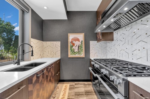 3308 Deering Island Place, Vancouver, BC - Indoor Photo Showing Kitchen With Double Sink With Upgraded Kitchen