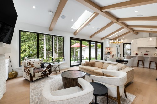 4597 Woodgreen Drive, West Vancouver, BC - Indoor