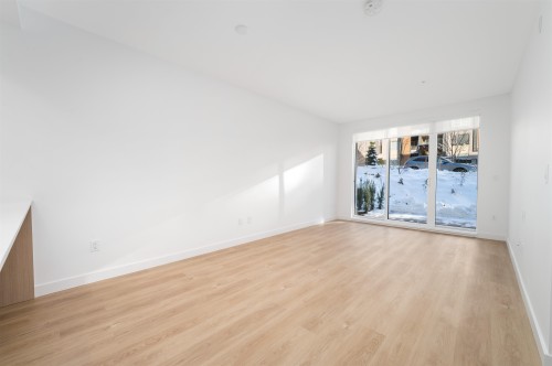 214-9888 University Crescent, Burnaby, BC - Indoor Photo Showing Other Room