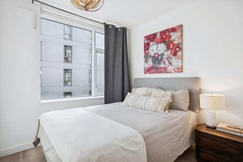 507-209 7Th Avenue E, Vancouver, BC - Indoor Photo Showing Bedroom