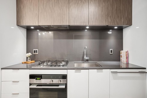 507-209 7Th Avenue E, Vancouver, BC - Indoor Photo Showing Kitchen