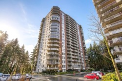 405-2024 Fullerton Avenue  North Vancouver, BC V7P 3G4