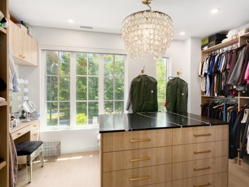 2305 King Edward Avenue W, Vancouver, BC - Indoor