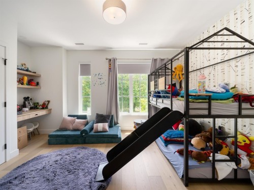 2305 King Edward Avenue W, Vancouver, BC - Indoor