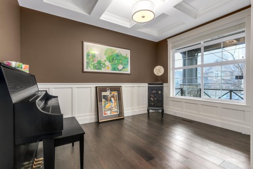 1325 Kingston Street, Coquitlam, BC - Indoor Photo Showing Other Room