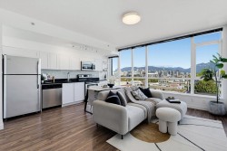 409-2511 Quebec Street  Vancouver, BC V5T 0B6