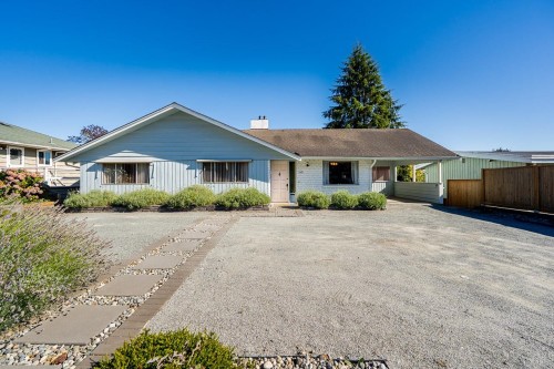 40 Tenth Avenue E New Westminster, BC V3L 4R5