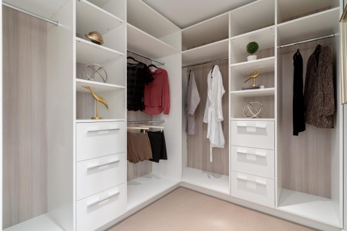 1205-6622 Pearson Way, Richmond, BC - Indoor With Storage