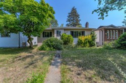 3026 Garden Drive  Vancouver, BC V5N 4X9