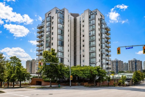 601-98 Tenth Street  New Westminster, BC V3M 6L8